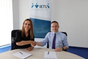 IETL nënshkuran marrëveshje bashkëpunimi me Institutin Libertarian të Kosovës (LINK)
